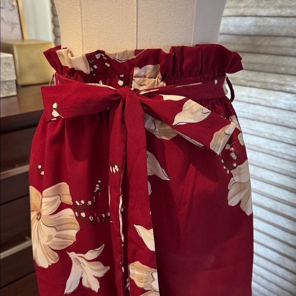Woman's Shein Red Floral Print High Waisted Shorts with Bow Tie. Size Small - Picture 2 of 5